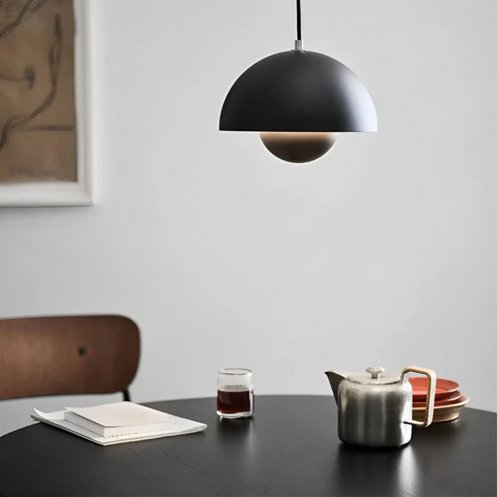 Wohnzimmerlampe, LED, skandinavisch, sorgt für gemütliche Atmosphäre.