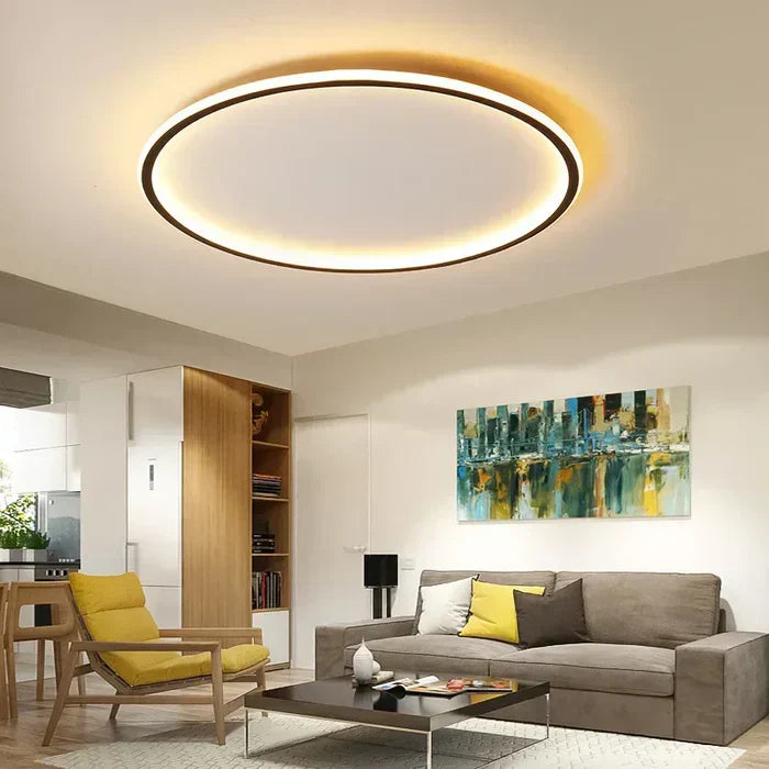 Weiße moderne LED Deckenleuchte im skandinavischen Design, ideal für Schlafzimmer.