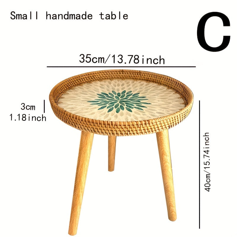 Naturnaher Beistelltisch Elin aus Rattan. Skandinavisches Design, perfekt für Ihr Wohnzimmer.