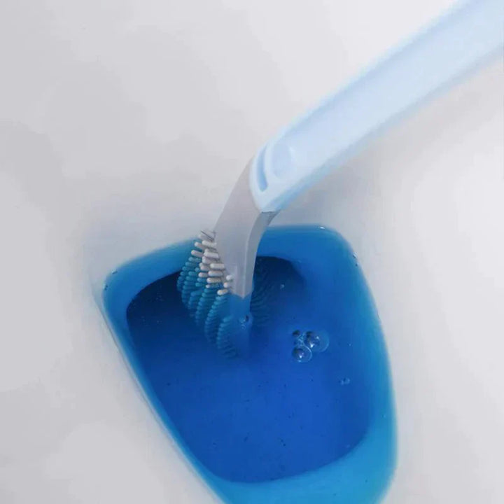 PureClean Toilettenbürste und Halterung bohrfrei an der Wand im modernen Badezimmer montiert.
