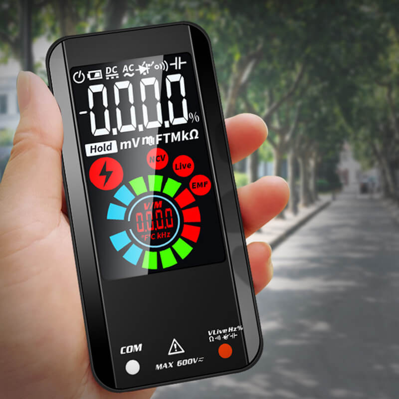 Kompaktes Taschenmultimeter, ideal für unterwegs. Smartes Digitalmessgerät für schnelle Elektrik-Checks.