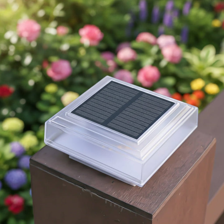 Kabellose Solar-LED-Gartenleuchte, energieeffizient und wetterfest, für stimmungsvolle Außenbeleuchtung.