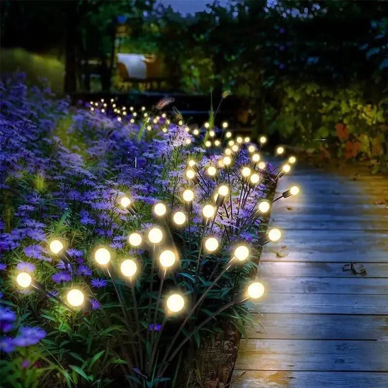 Kabellose Solar Glühwürmchen Leuchten mit einfacher Installation für magische Gartenmomente.