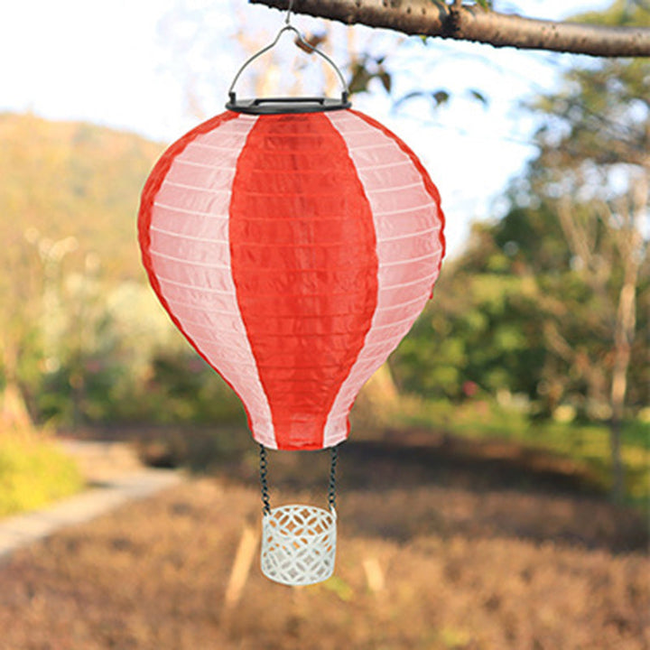 Solar-Heißluftballon LED-Pendelleuchte, farbenfrohe Gartenbeleuchtung für Terrasse & Außenbereich.