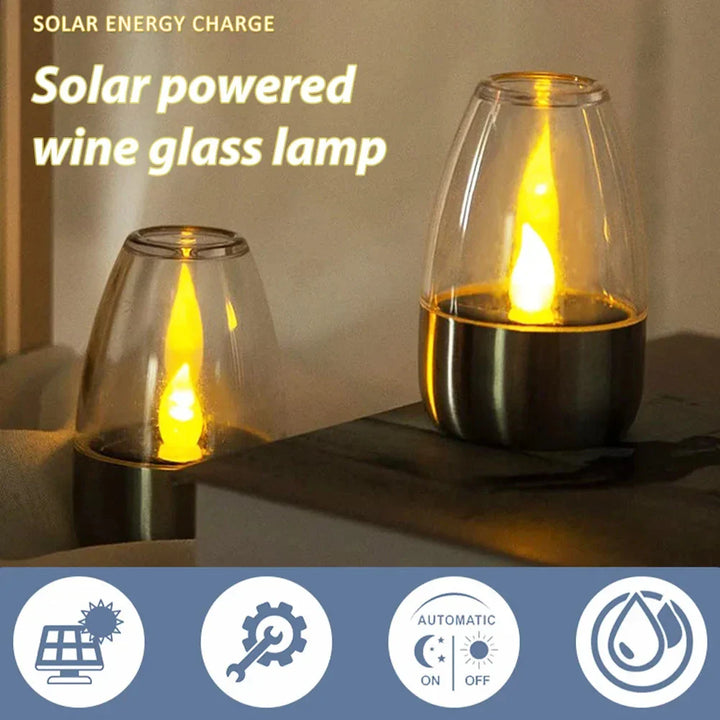 Wetterfestes Solar-Kerzenlicht aus Edelstahl mit warmweißem LED-Licht, perfekt als Außenbeleuchtung für Wege.