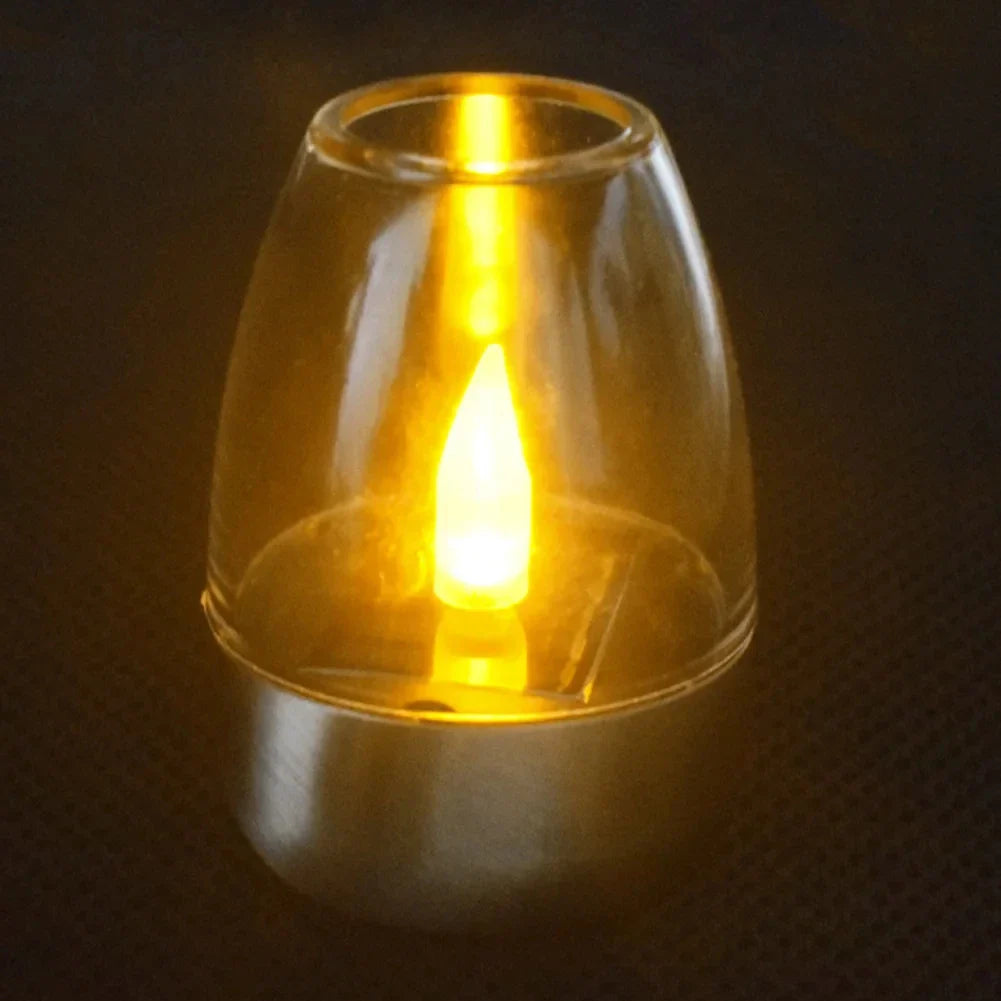 Hochwertiges Solar-Kerzenlicht aus gebürstetem Edelstahl, warmweißes LED. Schafft Ambiente auf Terrasse & Balkon.