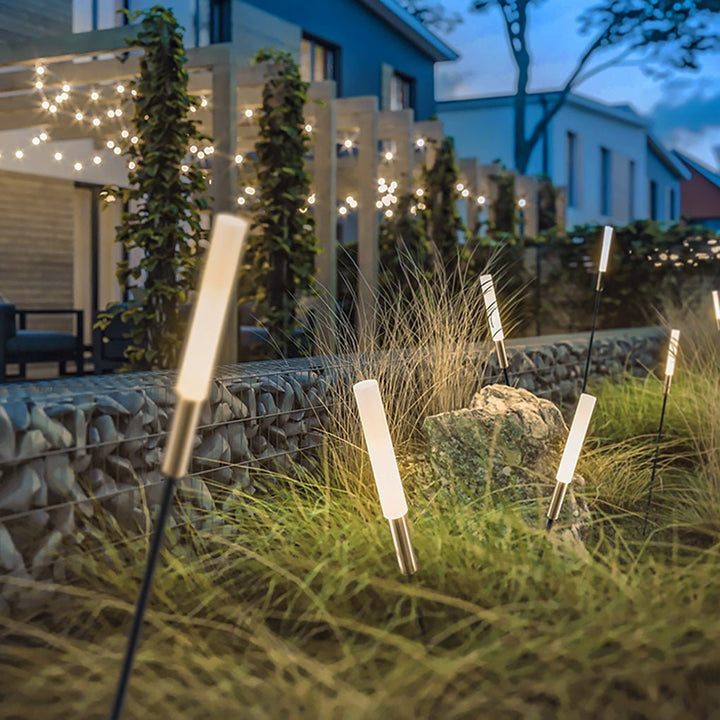Solar-LED-Schilflichter für stimmungsvolle Gartenbeleuchtung. Energieeffizient, wetterfest & solarbetrieben.