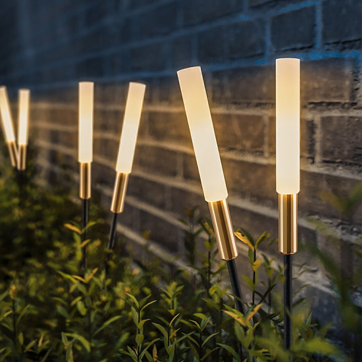 Dekorative Solar-LED-Schilflichter schaffen magisches Ambiente in Garten, auf Terrasse & Balkon.
