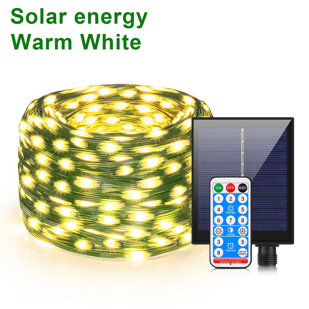 Umweltfreundliche Solarlichterkette mit Solarenergie für helle Gartenbeleuchtung, IP65 & wetterfest.
