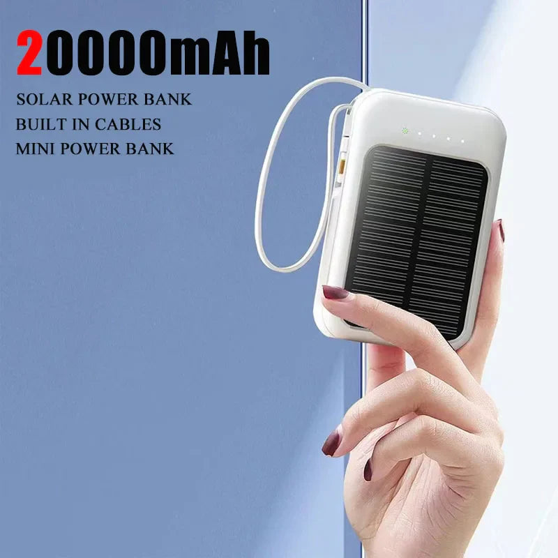 Universelle Powerbank mit integrierten USB-C, Lightning & Micro-USB Kabeln. Praktische externe Batterie.