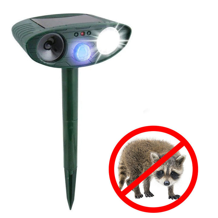 Solar Ultraschall Waschbär Abwehr schützt Ihren Garten. Umweltfreundlicher Tiervertreiber mit Bewegungssensor.