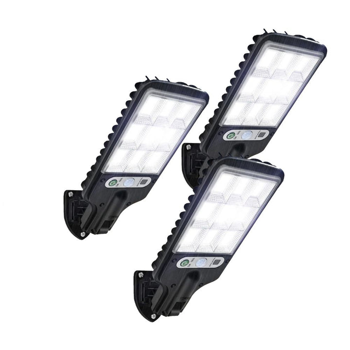 Moderne Raylux Motion Solarlampe mit LED & Bewegungssensor. Einfache Installation für energieeffiziente Außenbeleuchtung.