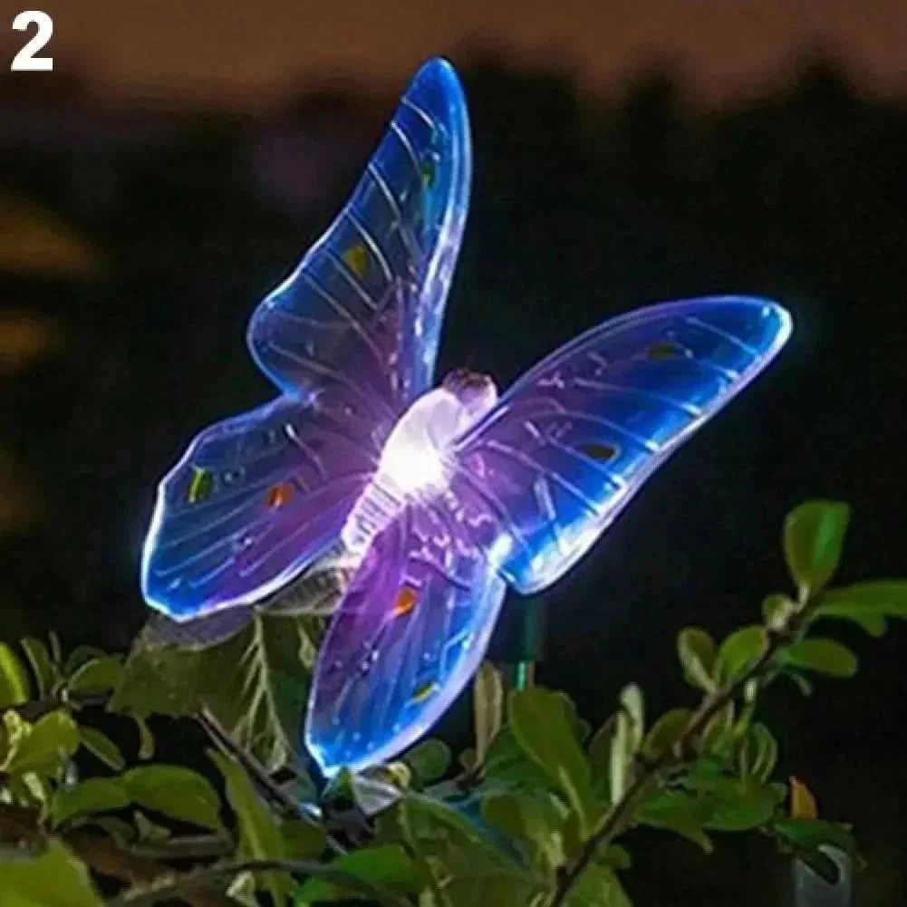 Set 3 solarbetriebene LED-Gartenlampen: Schmetterling, Kolibri, Libelle für stimmungsvolles Licht.