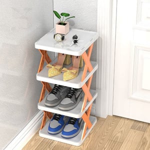 Geräumiges Schuhregal mit mehreren Ebenen für viele Schuhe; platzsparende Schuhaufbewahrung im Eingangsbereich.