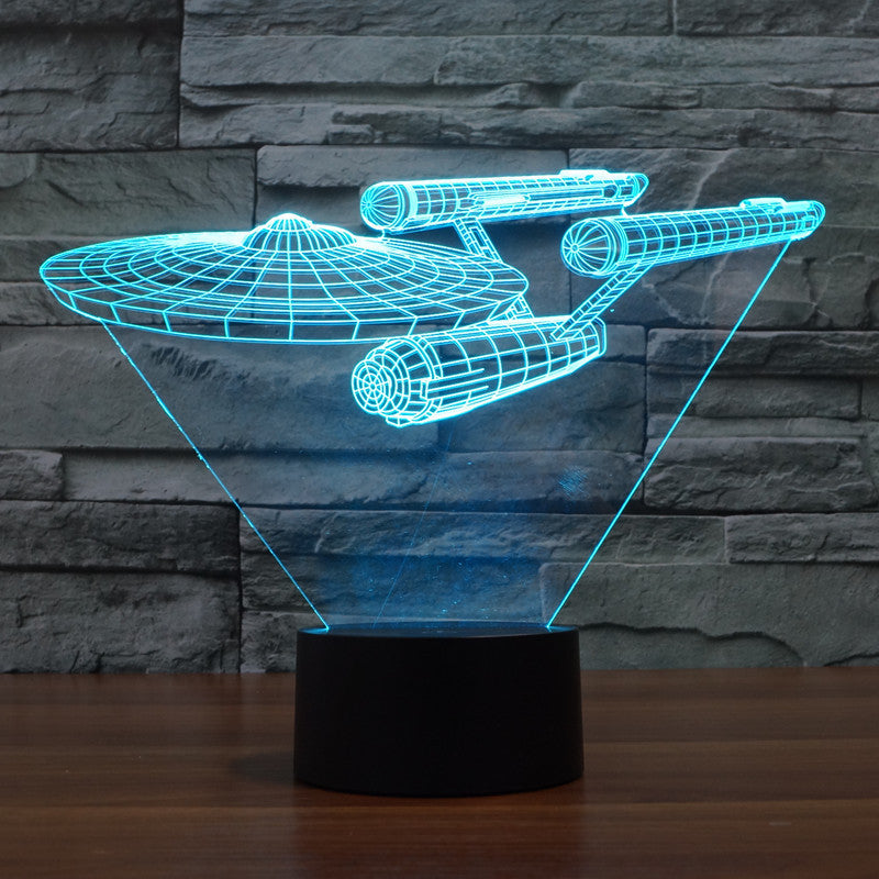 Leuchtende Star Trek Enterprise 3D Lampe mit dynamischem LED-Licht, perfekt für Sci-Fi-Fans als Geschenk.