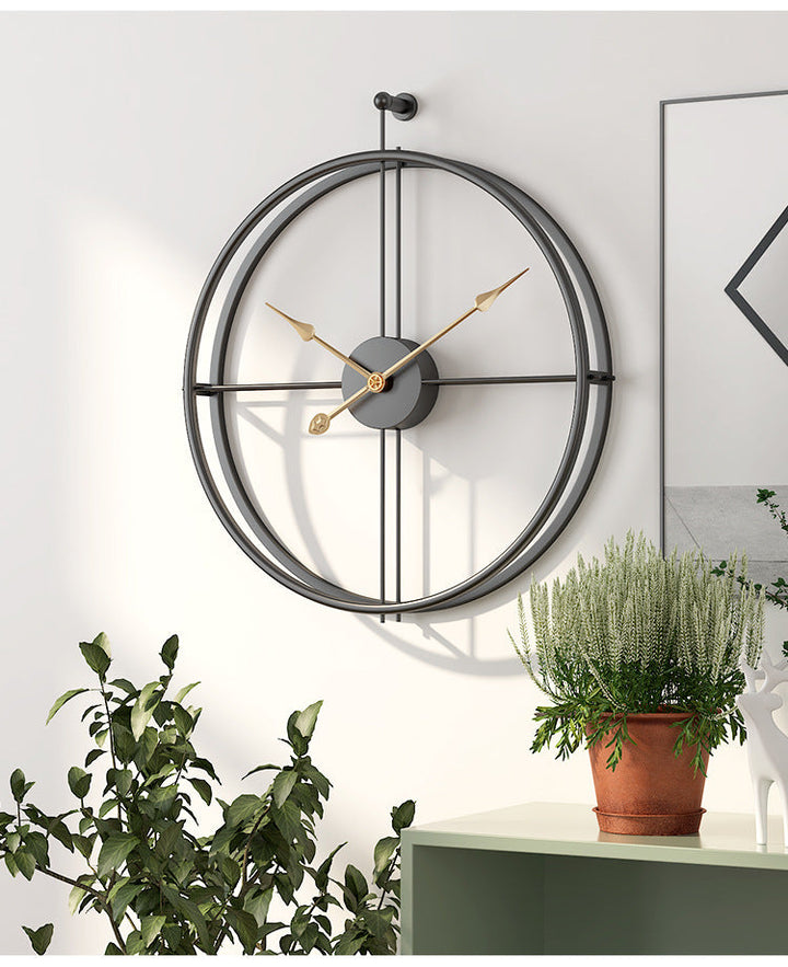 Geräuschlose 50 cm Wanduhr im nordischen Design. Minimalistisch, Schwarz/Gold. Moderne Uhr für Wohnzimmer & Büro Deko.