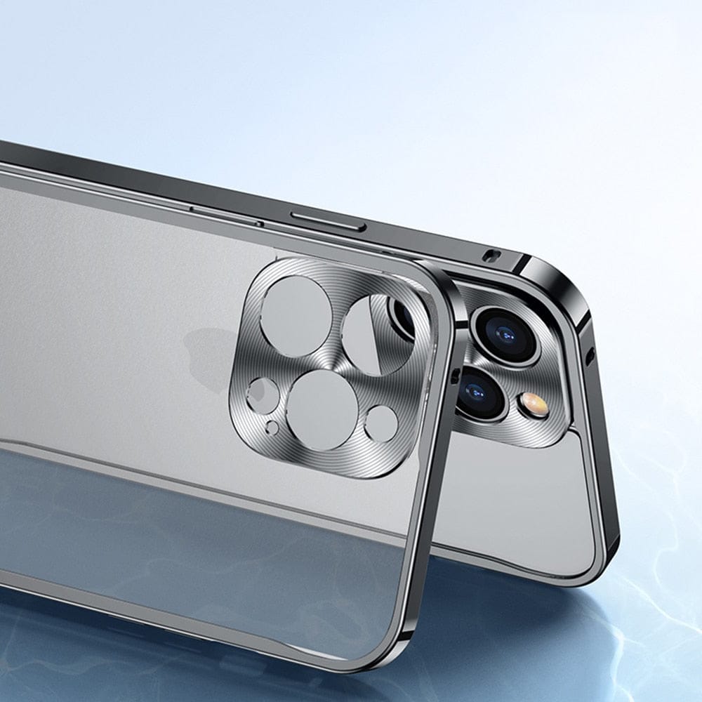 Stilvolle Aluminium Schutzhülle für iPhone in Silber, robust und schlank, bietet Premium Schutz für Ihr Gerät.