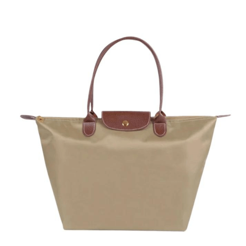 Offene Damen Vervetasche zeigt geräumiges Hauptfach, perfekt als Organisationstasche.