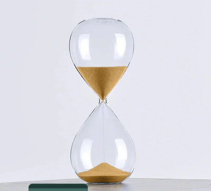 Moderner Glas-Timer: Eine stilvolle Dekoration und funktionaler Zeitmesser für Ihr Heim oder Büro.