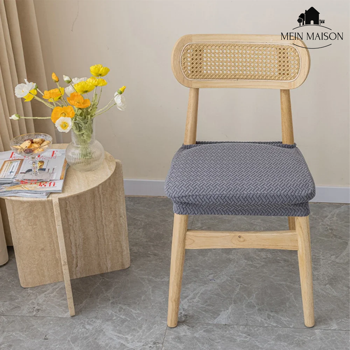 Esszimmer Stuhlhussen aus weichem Jacquard Polyester, elastisch und pflegeleicht, für stilvollen Möbelschutz.
