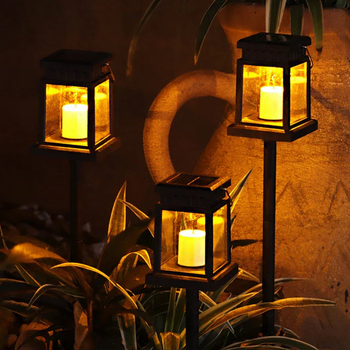 Umweltfreundliche Solar LED Gartenlaterne, wetterfest, für helle und nachhaltige Außenbeleuchtung.
