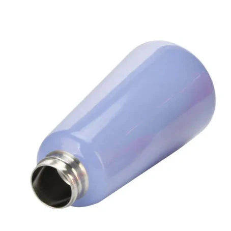 Moderne 500ml Isolierflasche, zweifarbiges Edelstahl-Design. Hält Getränke Stunden lang auf Temperatur.