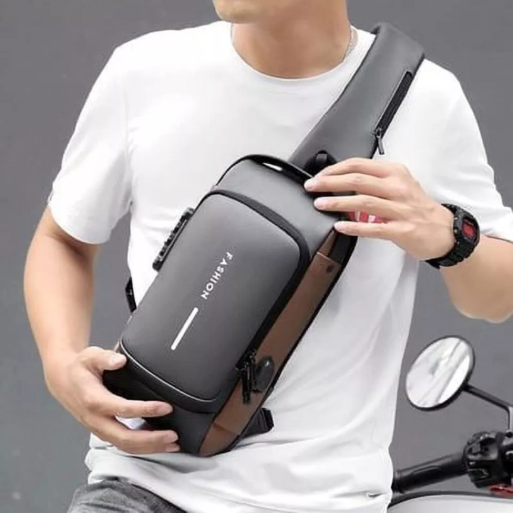Nahaufnahme des wasserabweisenden Materials des Anti-Diebstahl Rucksacks, schützt Inhalte zuverlässig.