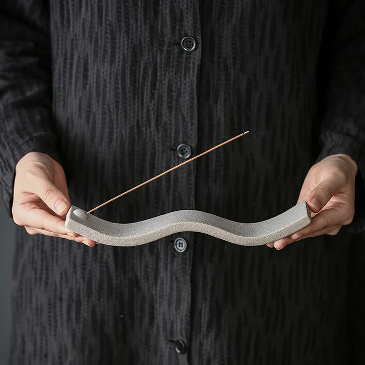Moderne Keramik Räucherstäbchenhalter Geschenkidee für Entspannung, Zen & harmonische Innenräume.