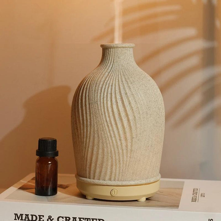 Dekorativer Aroma Diffuser im Boho Design. Mit Ultraschall-Technologie für duftende Räume & bessere Luft.