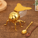 Gold - mit einem runden Löffel