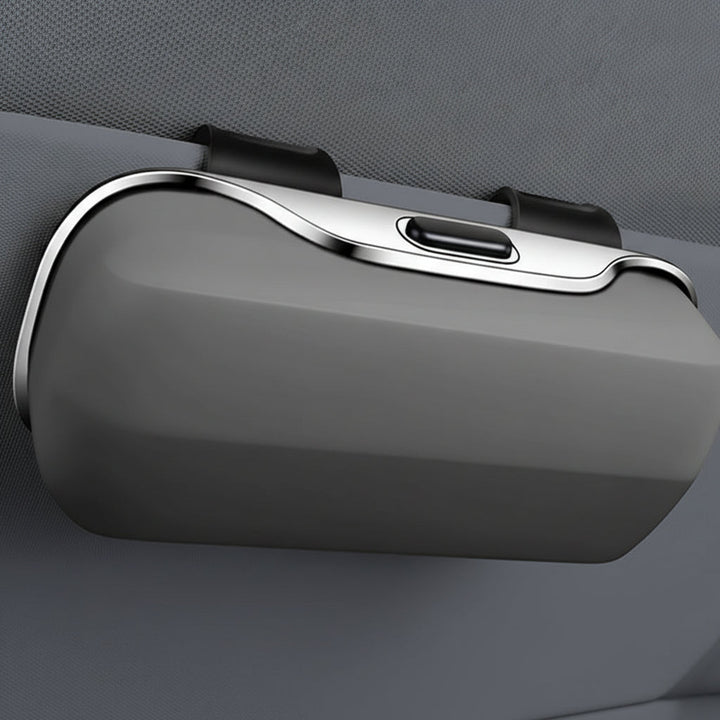 Schützendes Sonnenbrillenetui für Auto, robuster Brillenhalter zur sicheren Aufbewahrung der Brille.