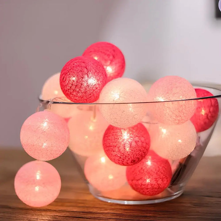 Elegante Baumwoll-Ballon Lichterkette, stilvolle Innenbeleuchtung für Ihr Heim.