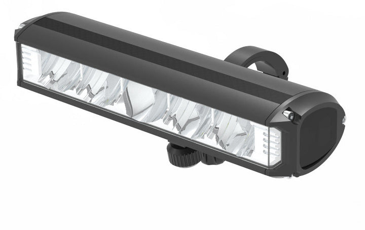 Fahrradbeleuchtung LED Frontlicht, StVZO-geprüft. Sorgt für Weitblick & Schutz beim Radfahren.