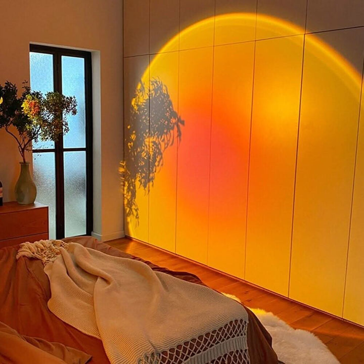 Sunset Lampe mit 16 Farben, 180° drehbar, für entspannende Wohnzimmer-Atmosphäre & Ambientelicht.