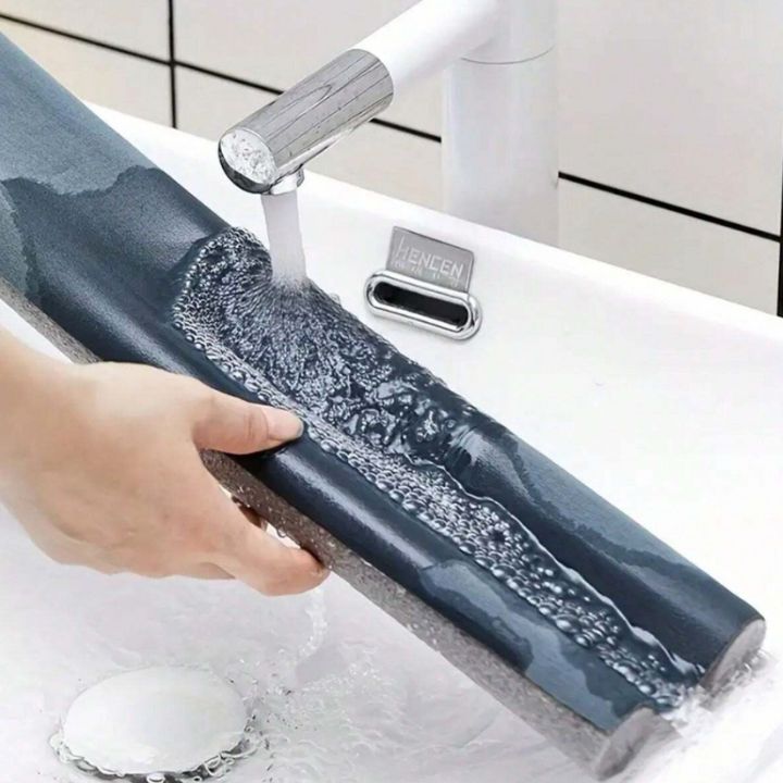 Vielseitige Türdichtung: Lärmschutz, Wärmedämmung & Zugluftstopper. Perfekt für besseren Wohnkomfort und Energieeffizienz.