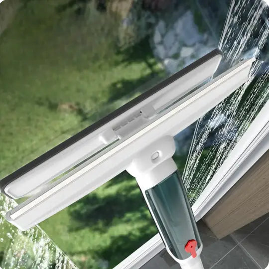 Teleskop-Fensterreiniger mit Doppelfunktion für streifenfreie Glasreinigung hoher Fenster im Haushalt.