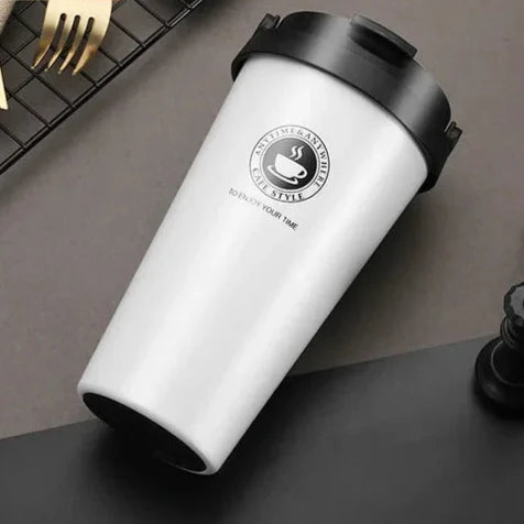 Eleganter ThermaSip Isolierbecher 500ml aus Edelstahl, BPA-frei, auslaufsicher, ideal für den täglichen Gebrauch.