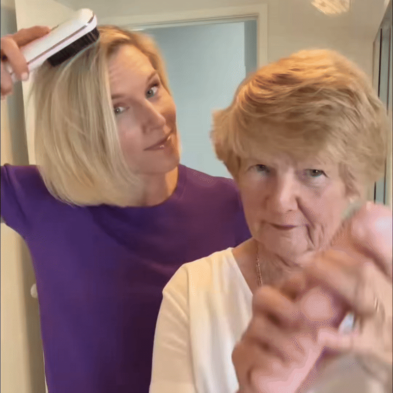 Ergonomische Stylingbürste für kurzes Haar. Ermöglicht einfaches Volumen-Styling und Glanz.