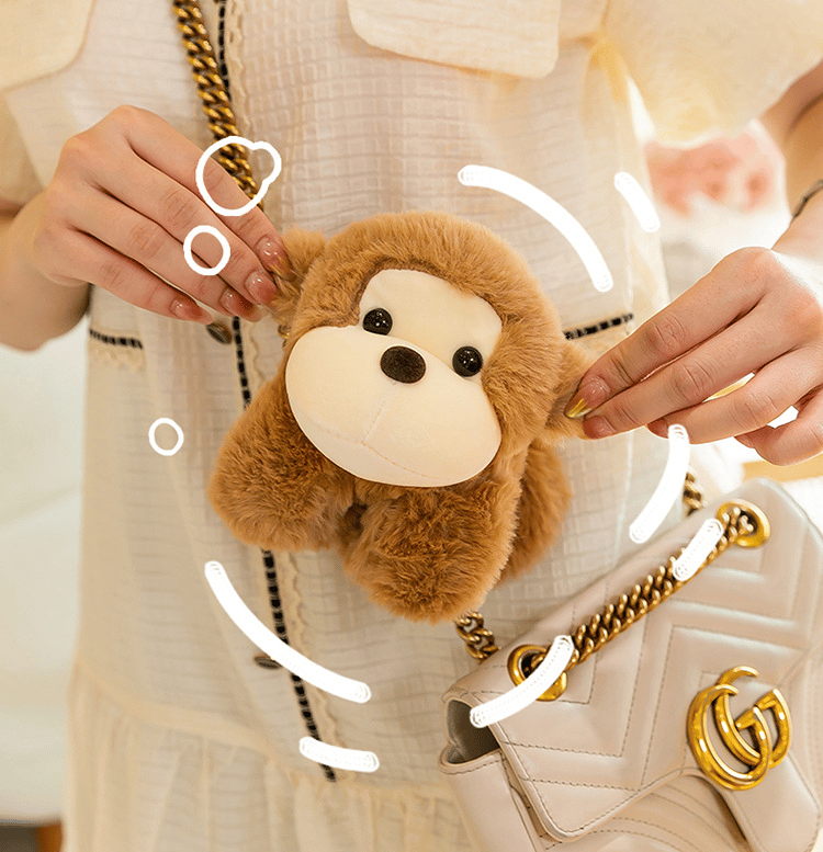 Entzückendes Plüsch Schnapparmband Panda. Kuscheltier-Armband für Kinder, ein beliebtes Accessoire & Spielzeug.