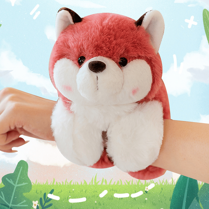Hochwertiges Plüsch Schnapparmband. Shiba Inu Motiv, weiches Kinderspielzeug & stylisches Accessoire.