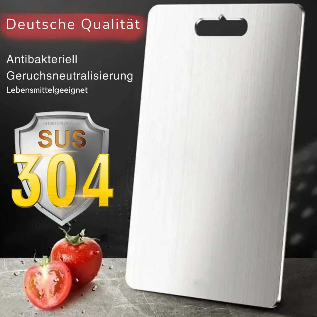 Elegantes Titanium Schneidebrett als hygienischer Küchenhelfer. Ideal für frische Zubereitung.
