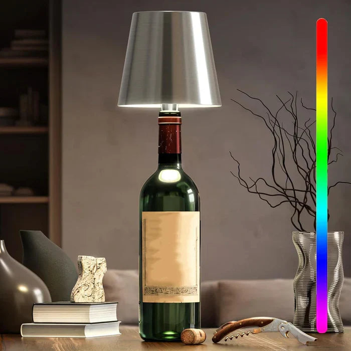 Dimmbare kabellose LED Flaschenlampe mit Akku, tragbar, ideal für gemütliche Abende drinnen & draußen.
