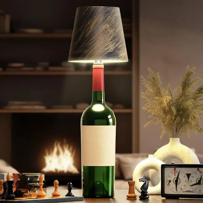 Akku-betriebene LED Flaschenlampe, tragbar, dimmbar, Stimmungslicht für Innen- & Außenbereich.