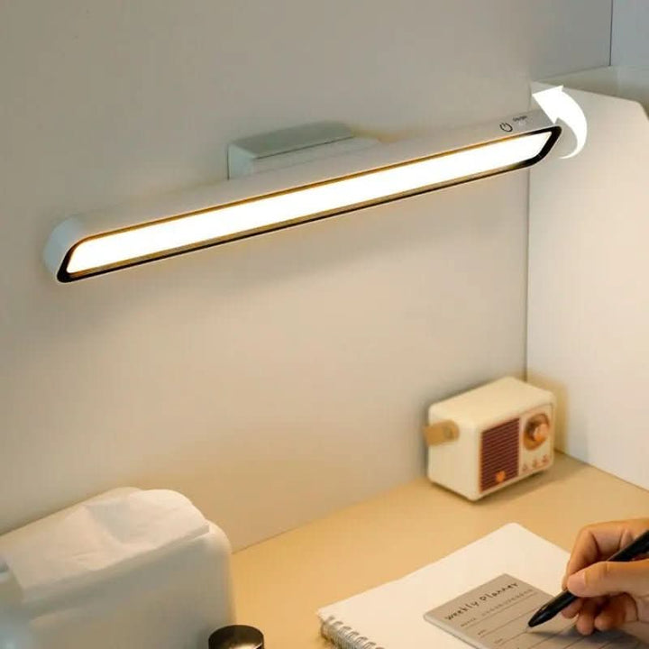 Tragbare LED-Lichtleiste mit Akku für flexible Beleuchtung drinnen & draußen.
