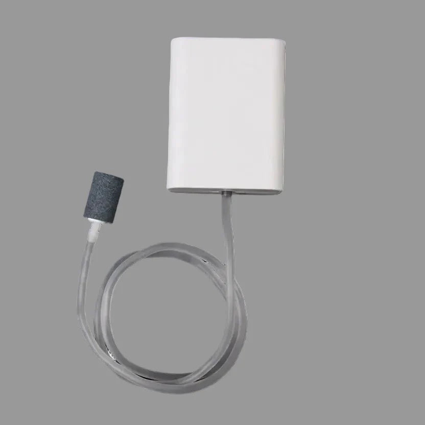 Tragbare Luftpumpe mit USB für Angelköder und Köderfische, hält Köder am Leben.