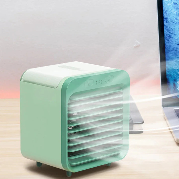 Mini-Luftkühler mit Befeuchtung, kompakter USB-Ventilator, perfekt für Reisen und Schreibtisch im Sommer.