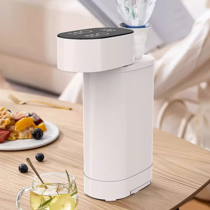 Mobiler Warmwasserspender aus Edelstahl für Büros & Arbeitsplätze. Effiziente & schnelle Wassererhitzung.