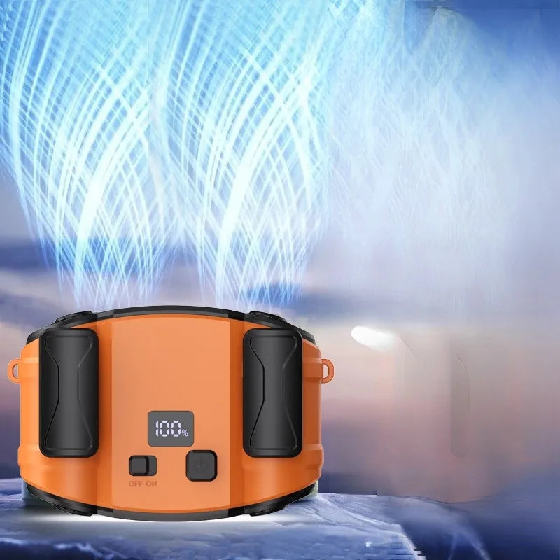 Freihändiger WindMate Ventilator für Reisen, Outdoor-Sport & Festivals, spendet frische Brise an Nacken und Taille.