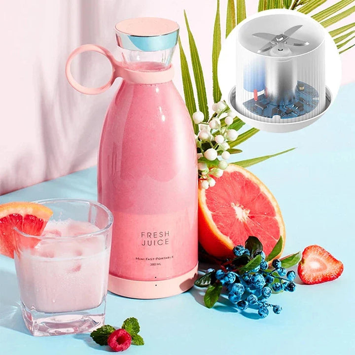 Tragbarer USB Smoothie Maker für frische Säfte & Shakes unterwegs. Ideal für Fitness, Reise & Büro.