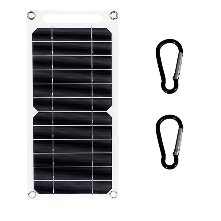 Nachhaltiges, tragbares 30W Solarpanel mit USB, wetterfest für autarke Energie beim Outdoor-Abenteuer.